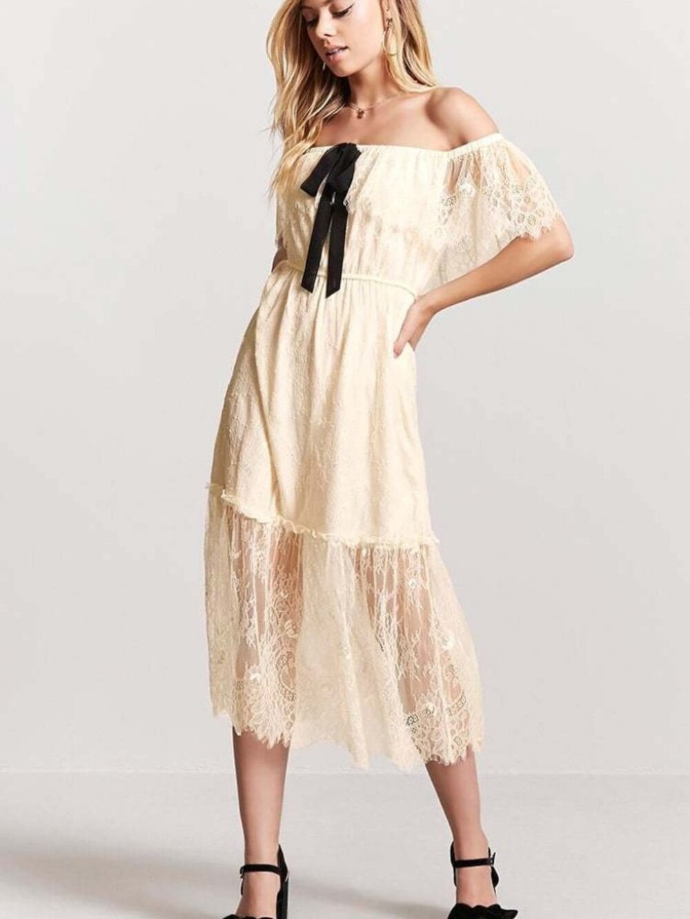 Forever 21 Cream/Black Contemporary Eyelash Lace Dress S/XL